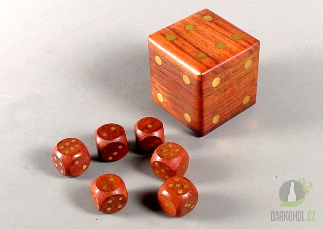 Dárky - Dřevěné kostky 5cm