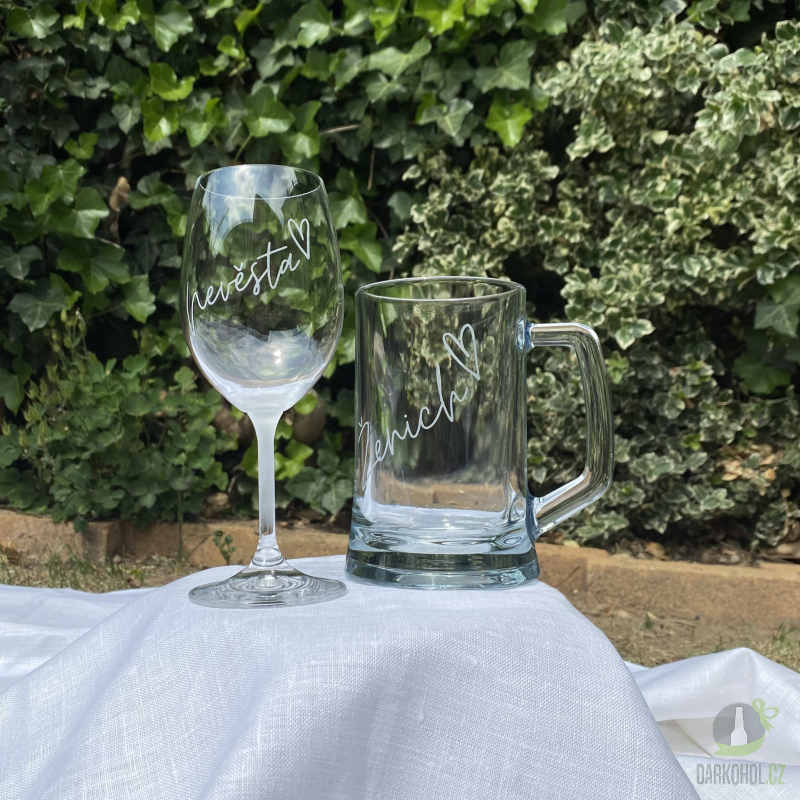 Pískované sklo - Pískovaná sklenice na víno Nevěsta / Pískovaný půllitr na pivo Ženich