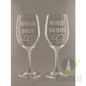 Pískované sklo - Pískované sklenice na víno Doktoři