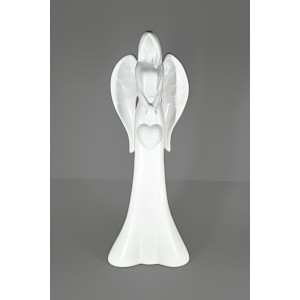 Bílý anděl se srdcem v rukou, 35 cm
