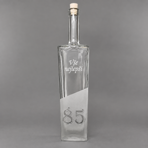 Pískovaná láhev Axel - 85 let