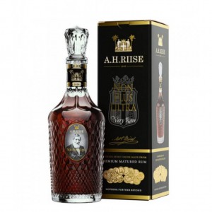 A.H.Riise Non Plus Ultra Very Rare 42% 0,7l (krabice)